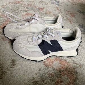 New Balance 327 Kids Size 1